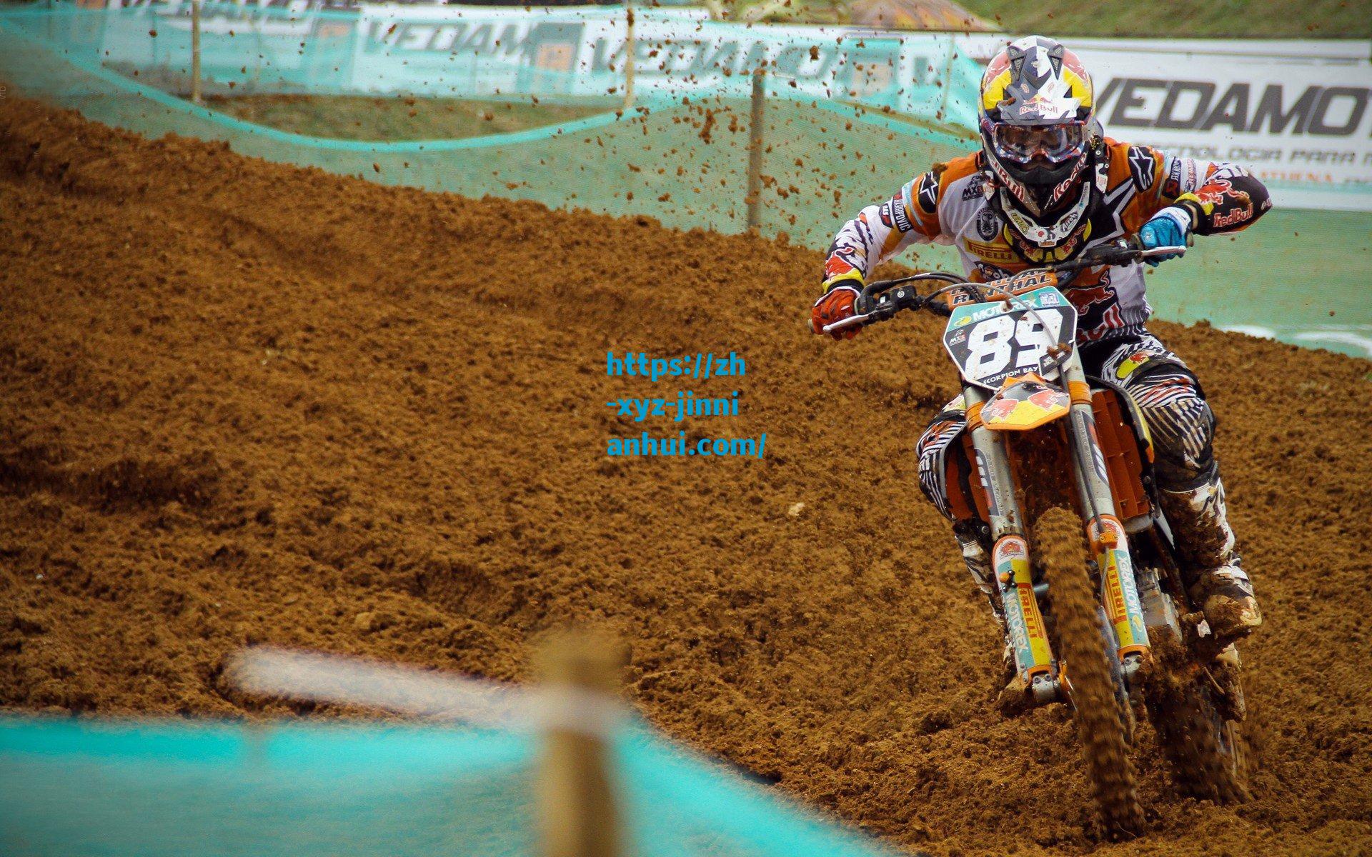 锋刃破夜！武汉三镇主场2-0力克青岛海牛，控传体系彰显冠军底蕴