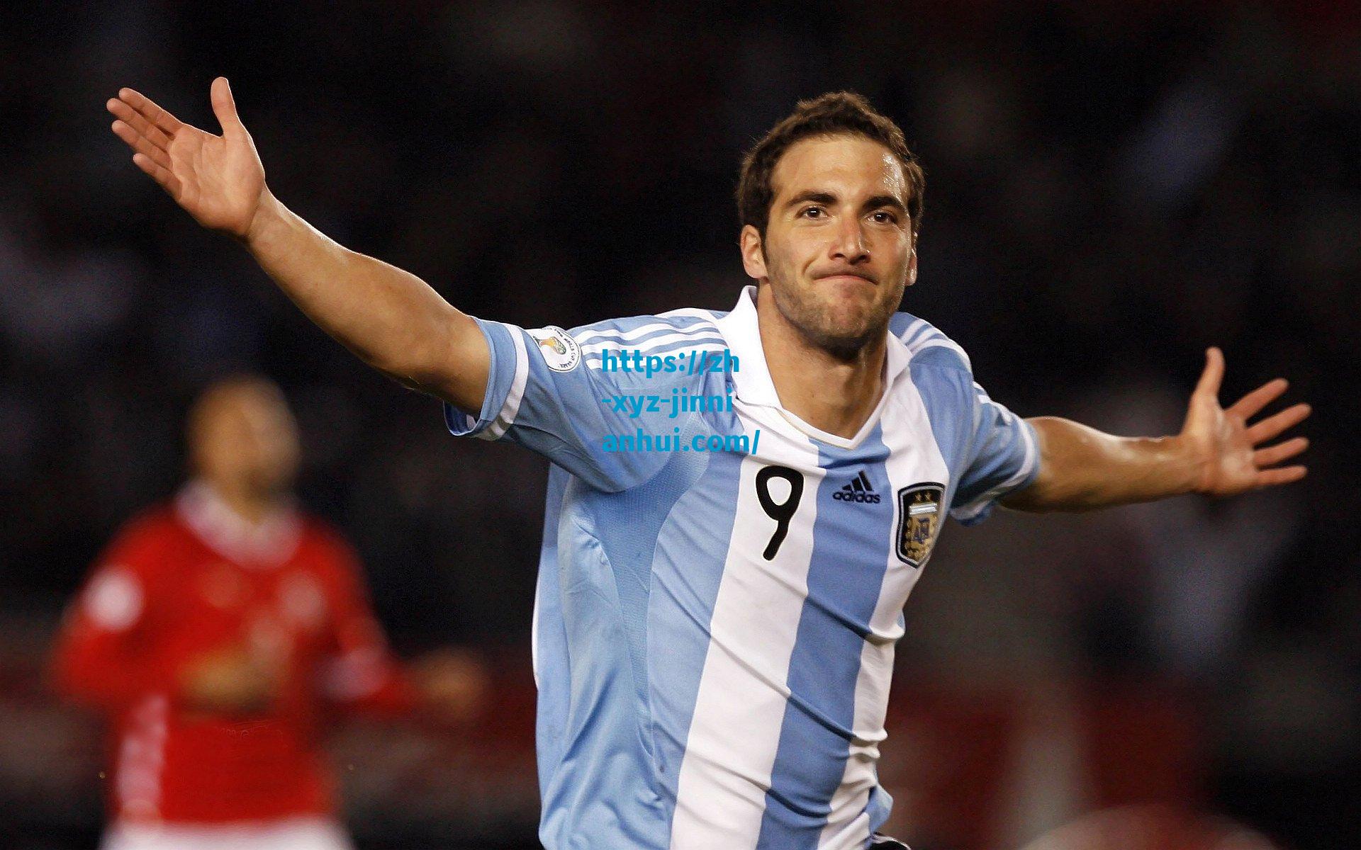 金年会官网|莱比锡主帅谈门将竞争，古拉茨与范德沃罗特表现俱佳，主力人选仍需观察